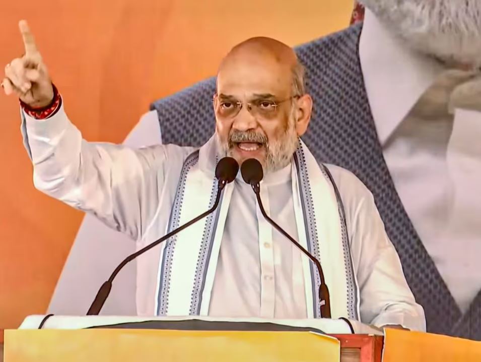 अमित शाह का मल्लिकार्जुन खड़गे पर बयान: पीएम मोदी के खिलाफ टिप्पणी को बताया अपमानजनक