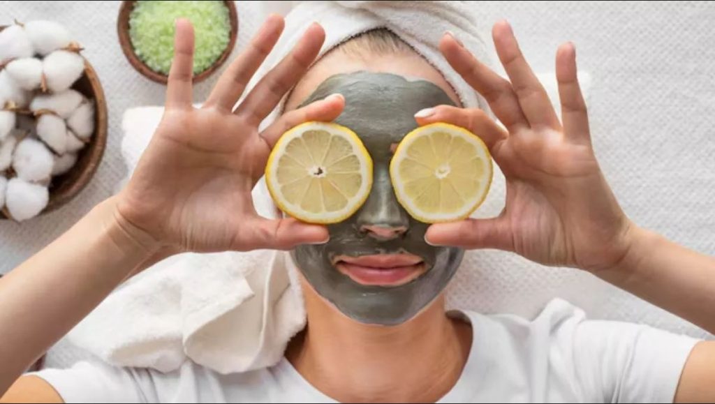 गलती से भी स्किनकेयर में न करें इन चीजों का इस्तेमाल