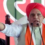 ‘लगता है मुहब्बत की दुकान चलाते-चलाते झूठ की दुकान खोलकर बैठ गए हैं’, राहुल गांधी के बयानों पर राजनाथ का तंज