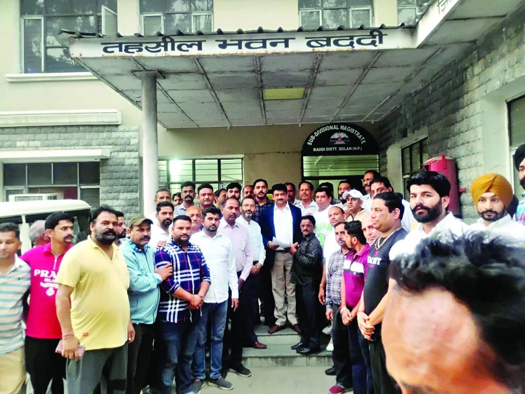 बद्दी – चार पंचायतों ने नगर निगम में शामिल होने से किया इंकार, सौंपा ज्ञापन