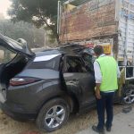 यमुना एक्सप्रेसवे पर ट्रक में घुसी तेज रफ्तार कार, दो लोगों की मौत