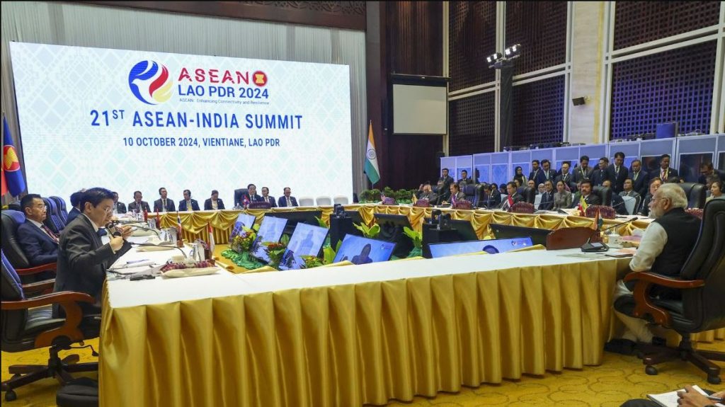 चीन की बढ़ती धमक, आसियान के साथ रिश्ते मजबूत करेगा भारत