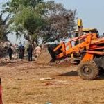 महाराष्ट्र में अवैध दरगाह ध्वस्त