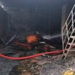 दिल्ली – कीर्ति नगर स्थित फर्नीचर गोदाम में लगी आग, दो कर्मचारियों की मौत