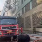 मुंबई के वर्ली में पूनम चैंबर में लगी आग: बड़ा हादसा टला, कोई हताहत नहीं