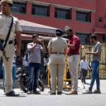 कर्नाटक में बैंक लूट: सुरक्षाकर्मियों पर हमला कर 93 लाख रुपये की डकैती