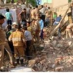 आगरा के आवास विकास में बड़ा हादसा, भर भराकर गिरी दुकान