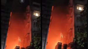 कोलकाता के रितुराज होटल में भीषण आग, 14 की मौत – प्रशासन ने दिए जांच के आदेश