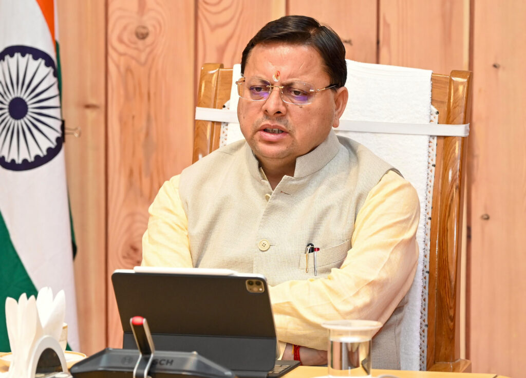 सीएम धामी ने ‘हेलीकॉप्टर संचालन’ को लेकर दिए सख्त निर्देश