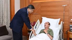 गुलाम नबी आजाद कुवैत में अस्पताल में भर्ती