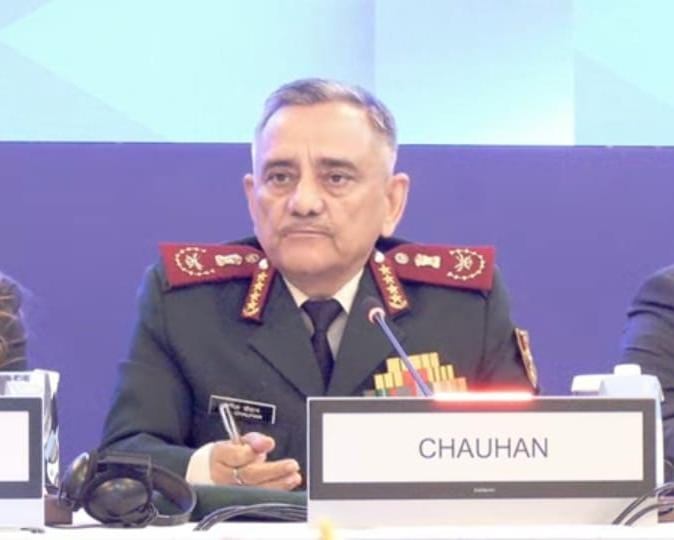 पाकिस्तान के ड्रोन और गोला-बारूद से कोई नुकसान नहीं पहुंचा- CDS