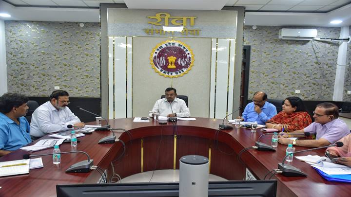 रीवा- शिशुओं और महिलाओं की स्वास्थ्य रक्षा के लिए मिलकर प्रयास करें : कमिश्नर