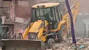 दिल्ली: वजीरपुर इंडस्ट्रियल एरिया में अतिक्रमण हटाने की बड़ी कार्रवाई